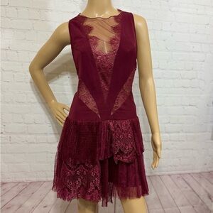 FREE PEOPLE “Dove Dress” Partial sheer Lace Drop waist tiered Skirt Size 10 GUC